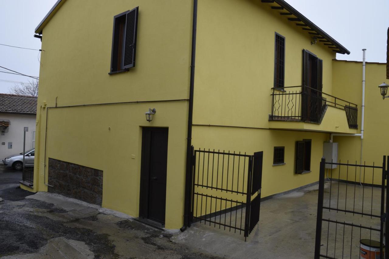 Casa Di Bacco Apartment เวตรัลลา ภายนอก รูปภาพ