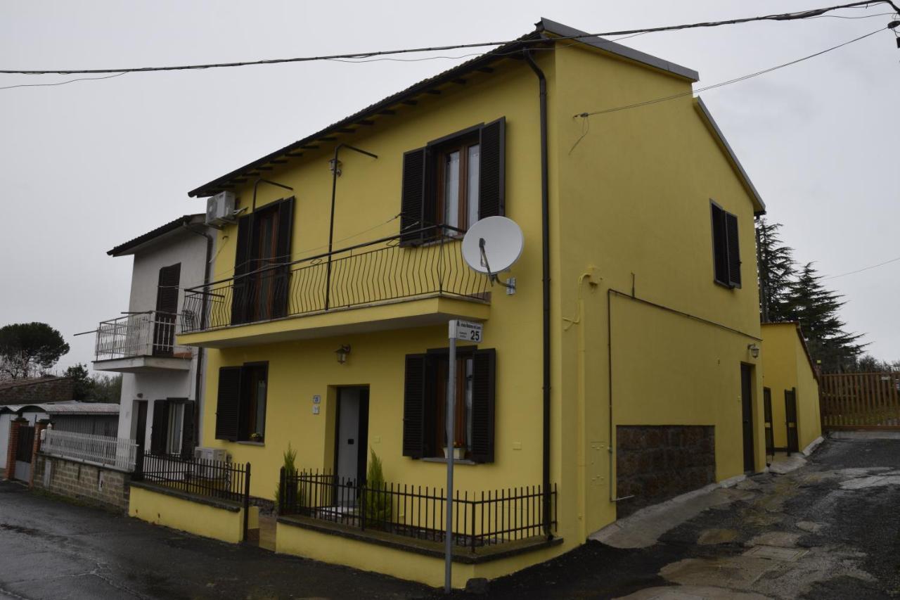 Casa Di Bacco Apartment เวตรัลลา ภายนอก รูปภาพ